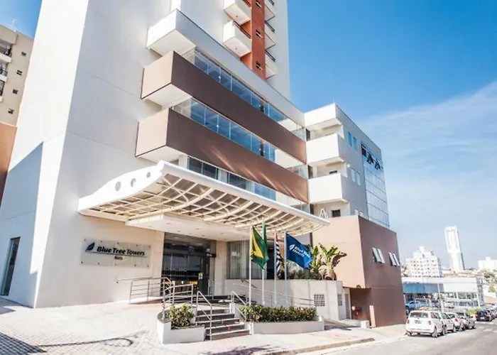 Blue Tree Towers BauruHotel Em